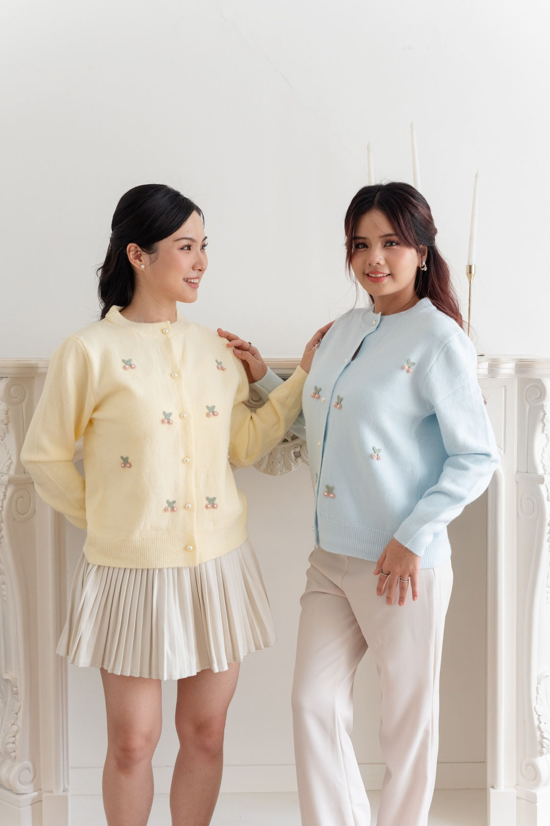 Cardigan Motif Cherry