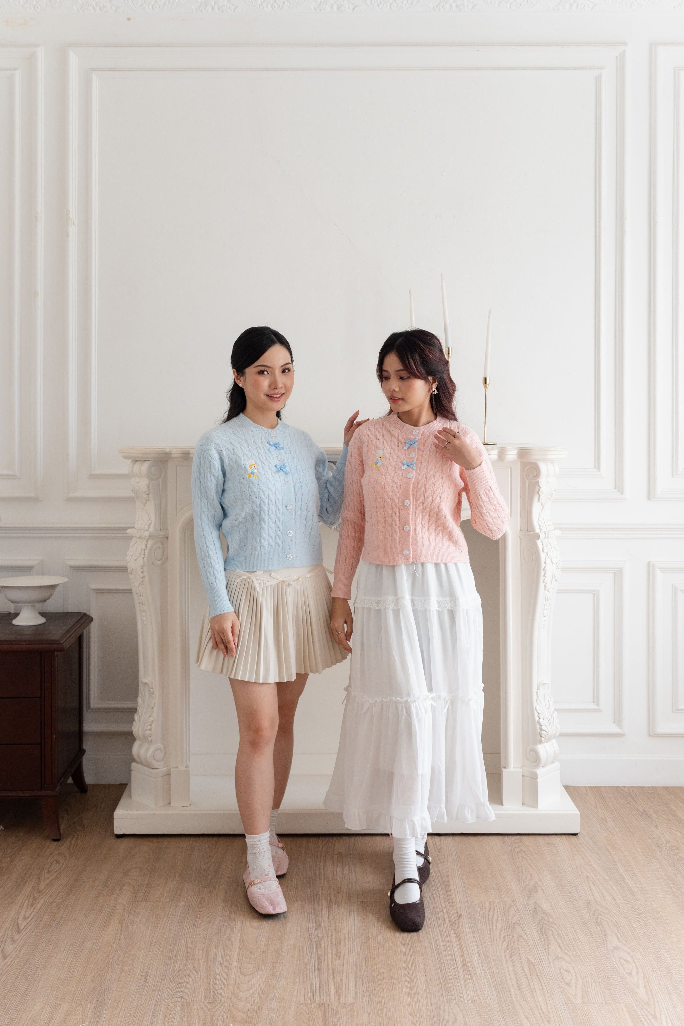 Cardigan Motif Cable Duck